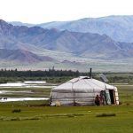 Cómo Mongolia está ayudando a sus nómadas a adaptarse a la vida de la gran ciudad | APRENDE INGLÉS CON ESTA NOTICIA